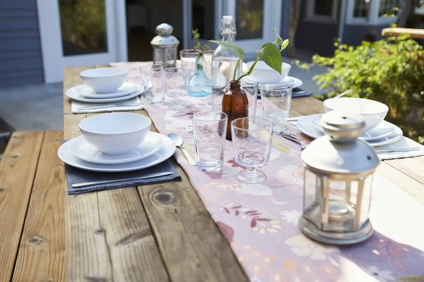 Chemin de table : quel tissu choisir pour cet accessoire ?